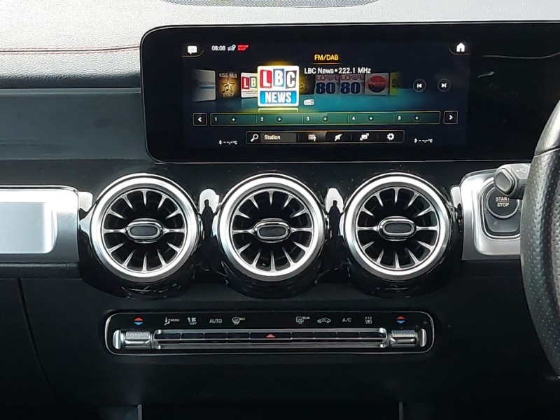 Used Mercedes-Benz EQB 2022 for sale - 76497960: Photo 7