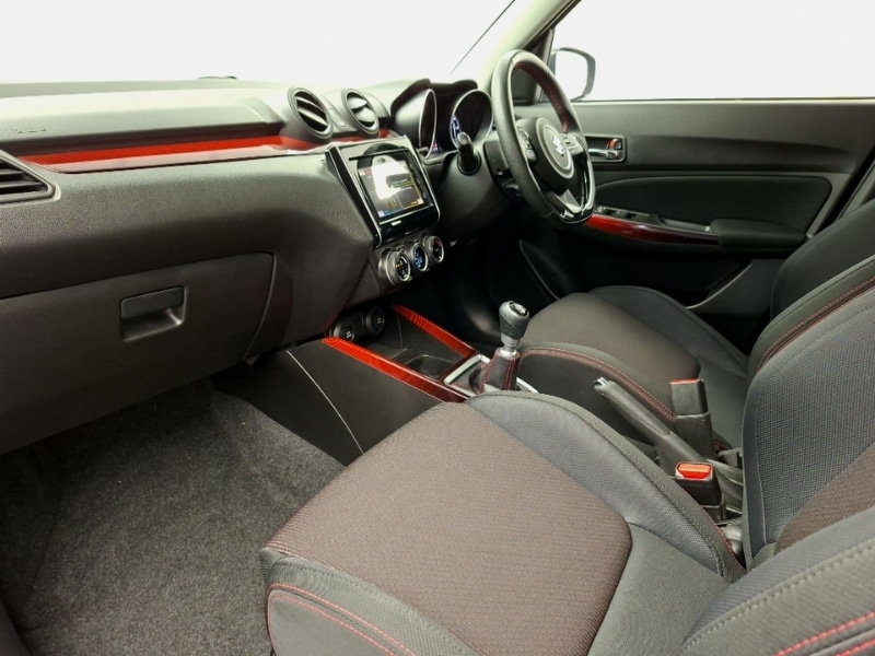 Used Suzuki Swift 2022 for sale - 77184304: Photo 5