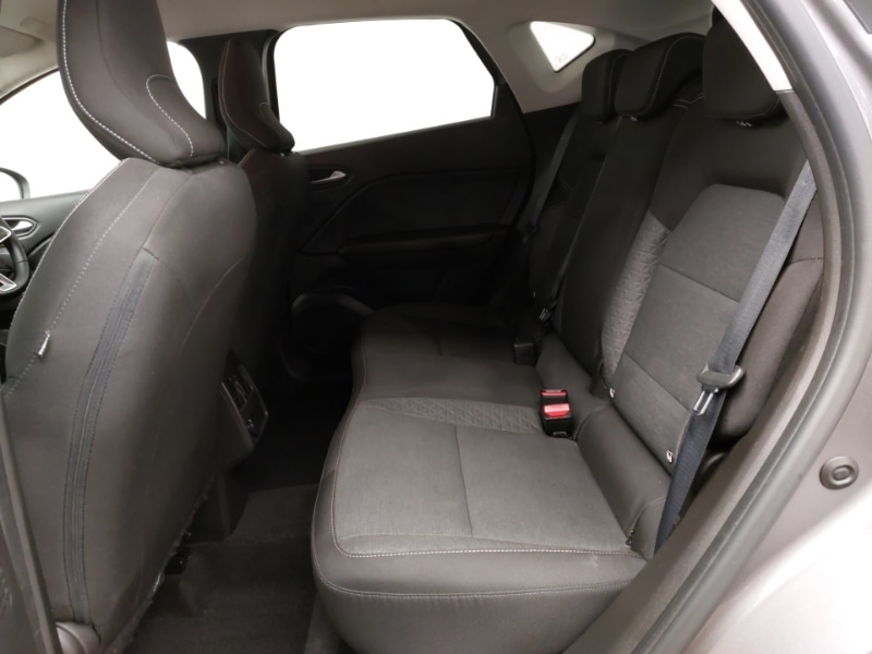 Used Renault Captur 2023 for sale - 77913289: Photo 6