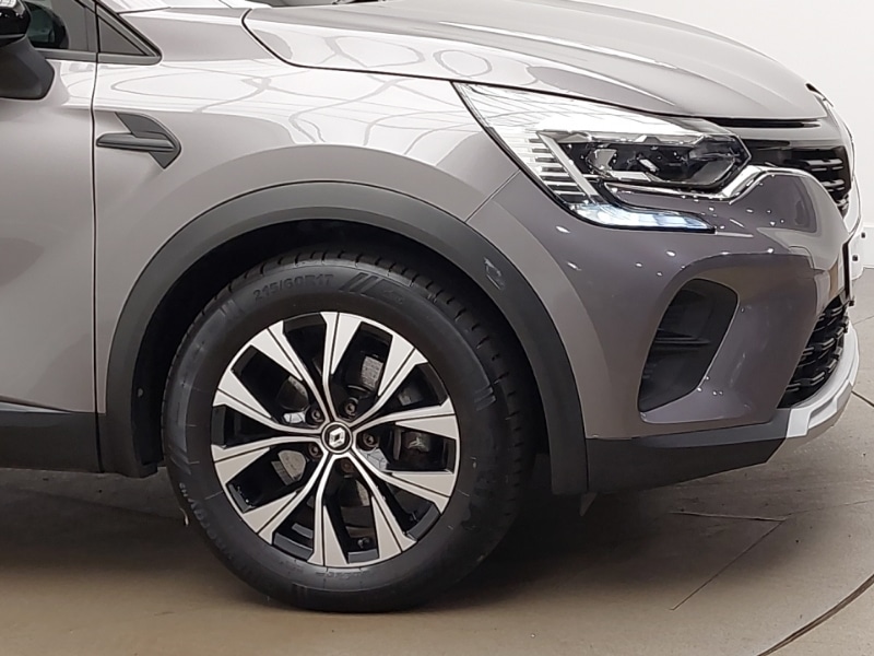 Used Renault Captur 2023 for sale - 77913289: Photo 9