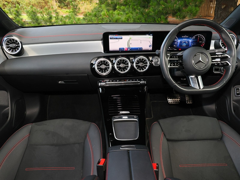 Used Mercedes-Benz CLA 2024 for sale - 76096335: Photo 2