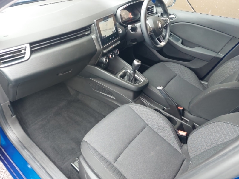 Used Renault Clio 2020 for sale - 76537388: Photo 5