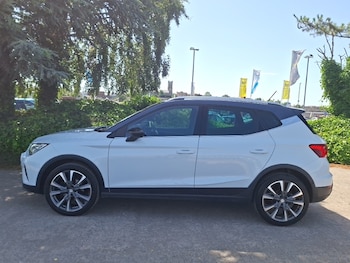 Used SEAT Arona 2024 for sale - 79406154: Photo