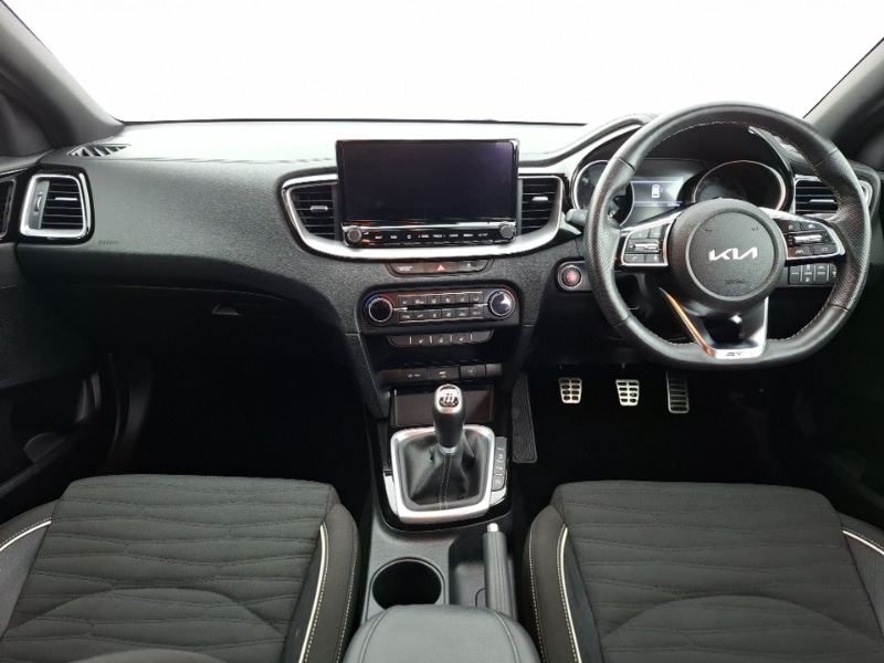 Used Kia Ceed 2023 for sale - 76532682: Photo 2