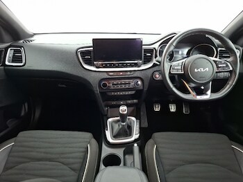 Used Kia Ceed 2023 for sale - 76532682: Photo