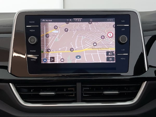 Used Volkswagen T-Roc 2025 for sale - 76179190: Photo 10
