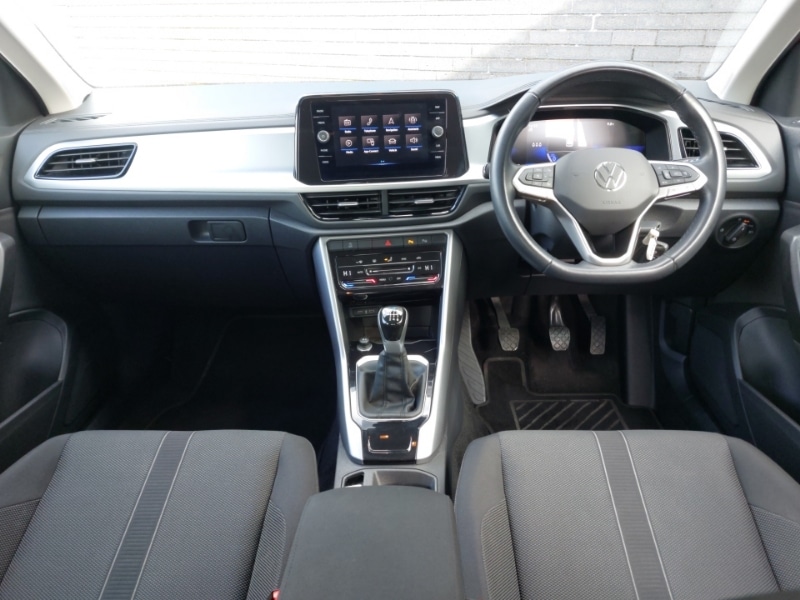 Used Volkswagen T-Roc 2022 for sale - 78137282: Photo 2