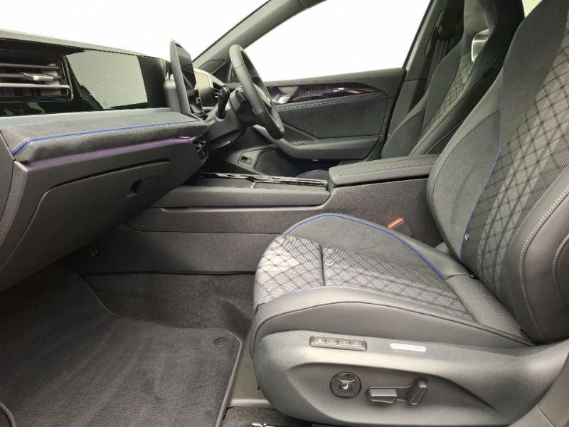 Used Volkswagen Passat 2025 for sale - 76880985: Photo 5