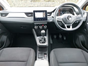 Used Renault Captur 2020 for sale - 78343374: Photo