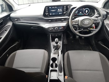 Used Hyundai i20 2023 for sale - 78832655: Photo