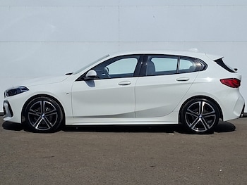Used BMW 1 Series 2022 for sale - 79351009: Photo