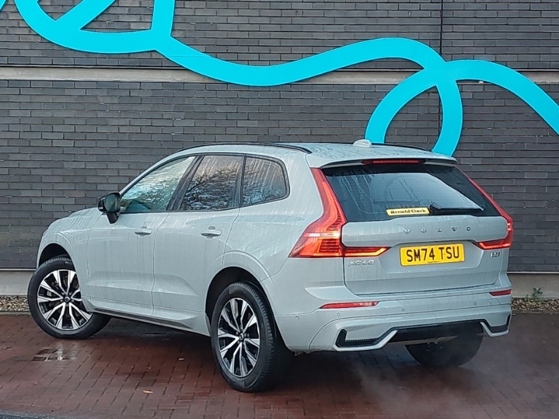 Used Volvo XC60 2024 for sale - 76764421: Photo 3