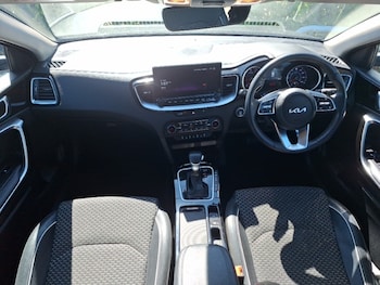 Used Kia Ceed 2024 for sale - 78369863: Photo