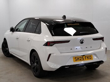Used Vauxhall Astra 2025 for sale - 76383712: Photo