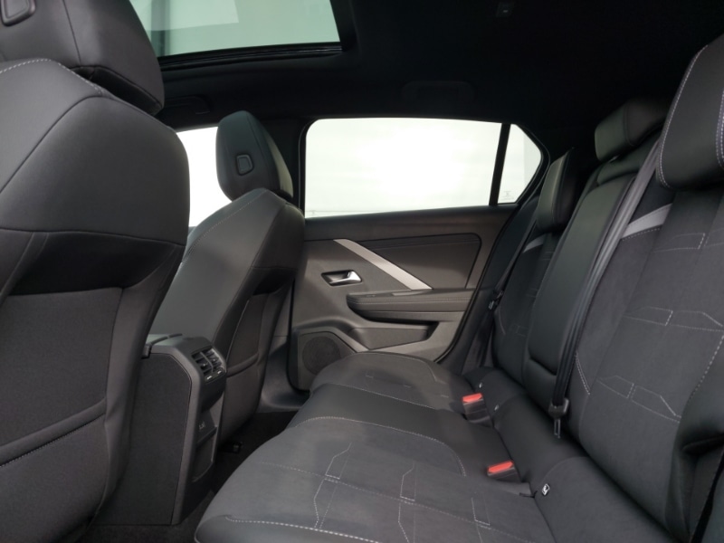 Used Vauxhall Astra 2025 for sale - 76822536: Photo 6