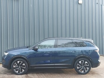 Used Vauxhall Grandland 2025 for sale - 77325688: Photo