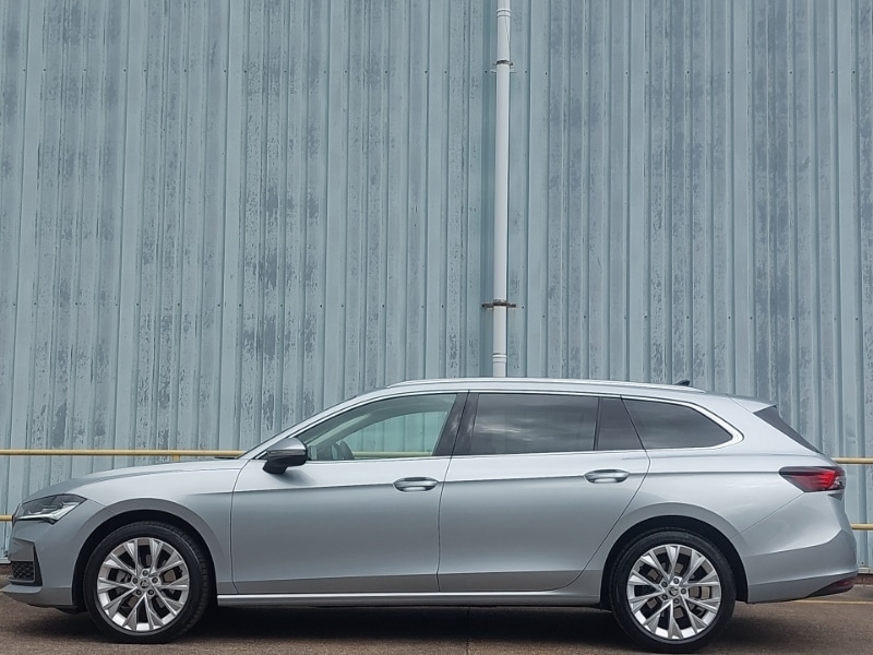 Used Skoda Superb 2024 for sale - 76708768: Photo 4