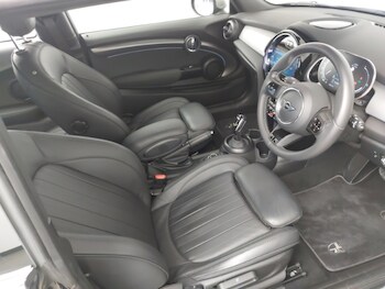 Used MINI Hatch 2023 for sale - 77312183: Photo