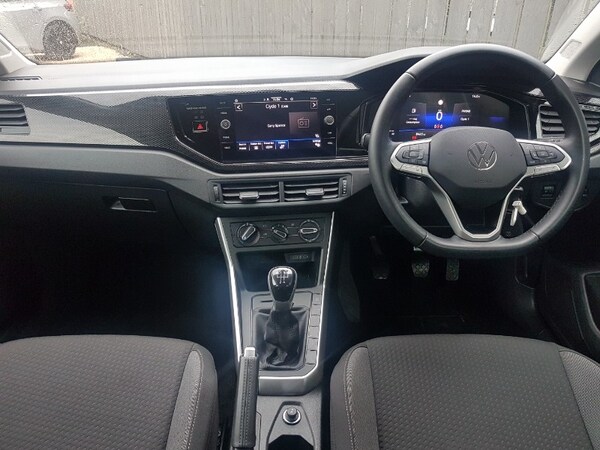 Used Volkswagen Polo 2024 for sale - 76191688: Photo 2