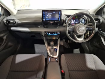 Used Toyota Yaris 2022 for sale - 78527487: Photo