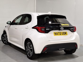 Used Toyota Yaris 2022 for sale - 78527487: Photo