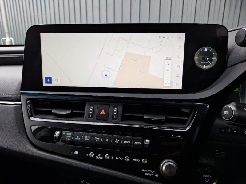 Used Lexus ES 2023 for sale - 76865110: Photo 11