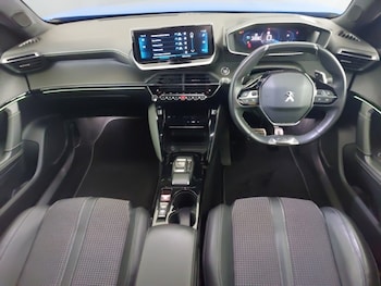 Used Peugeot 2008 2022 for sale - 77637242: Photo