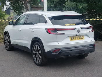 Used Renault Austral 2023 for sale - 76860859: Photo