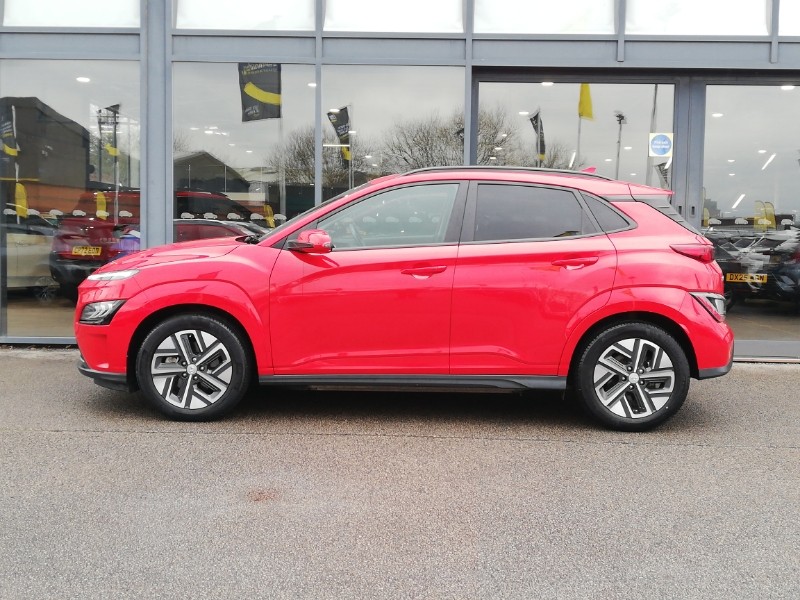Used Hyundai KONA 2021 for sale - 77954704: Photo 4