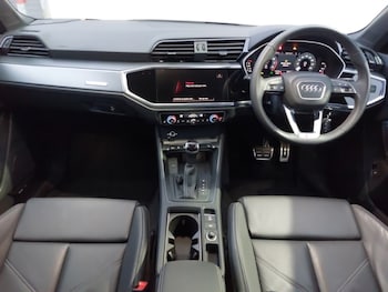 Used Audi Q3 2024 for sale - 78169993: Photo