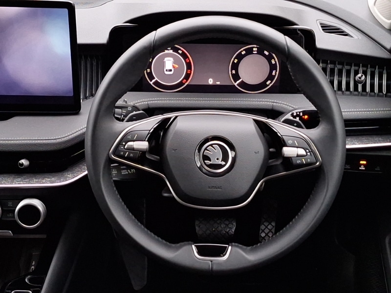 Used Skoda Superb 2024 for sale - 77338899: Photo 7