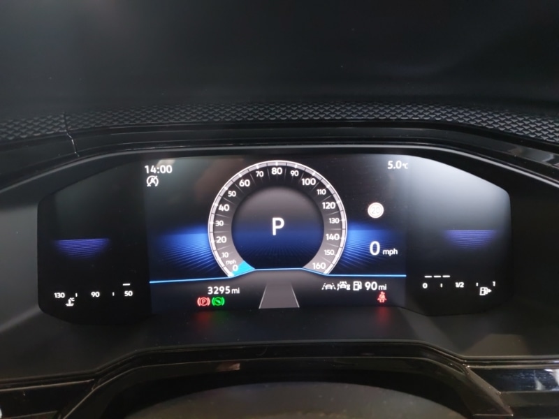 Used Volkswagen Polo 2024 for sale - 77049557: Photo 10