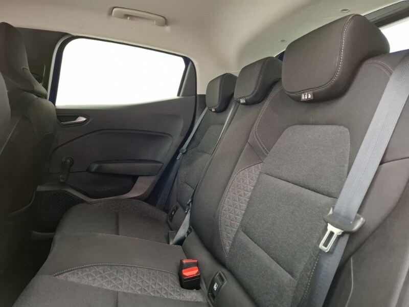 Used Renault Clio 2019 for sale - 76465921: Photo 6