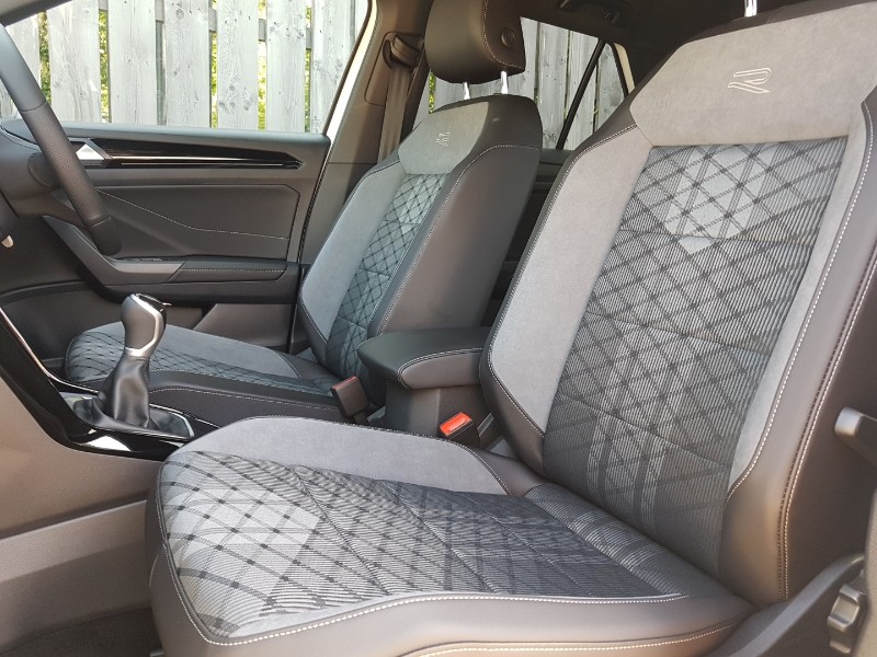 Used Volkswagen T-Roc 2024 for sale - 77242195: Photo 5