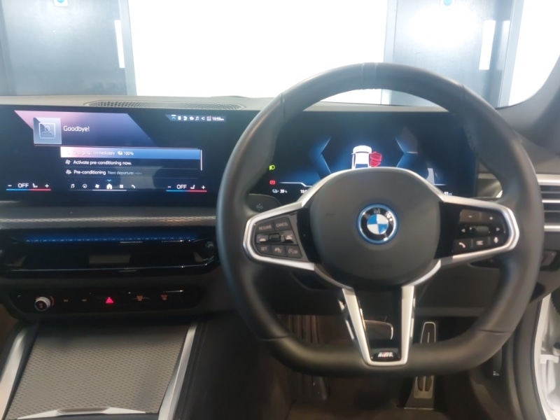 Used BMW i4 2024 for sale - 76695615: Photo 5