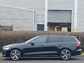 Used Volvo V60 2025 for sale - 77987076: Photo