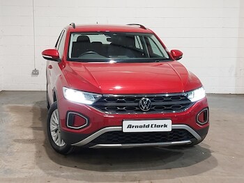 Used Volkswagen T-Roc 2022 for sale - 77875899: Photo