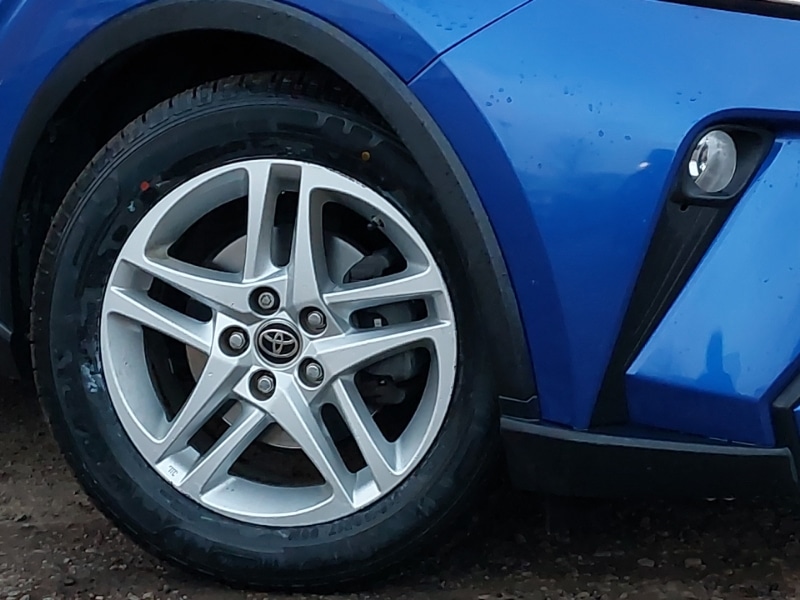 Used Toyota C-HR 2023 for sale - 77449136: Photo 9