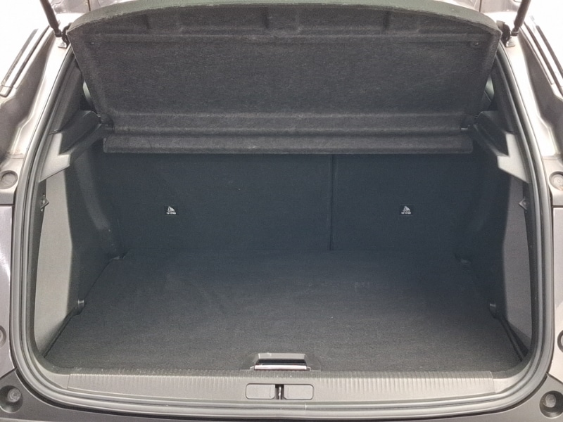 Used Peugeot 2008 2023 for sale - 77876447: Photo 8