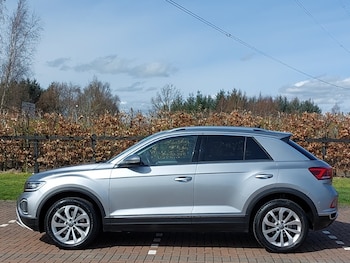 Used Volkswagen T-Roc 2023 for sale - 78093444: Photo