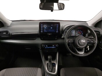 Used Toyota Yaris 2023 for sale - 78439107: Photo