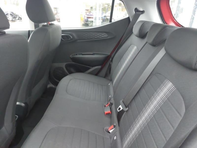 Used Hyundai i10 2023 for sale - 76567503: Photo 6