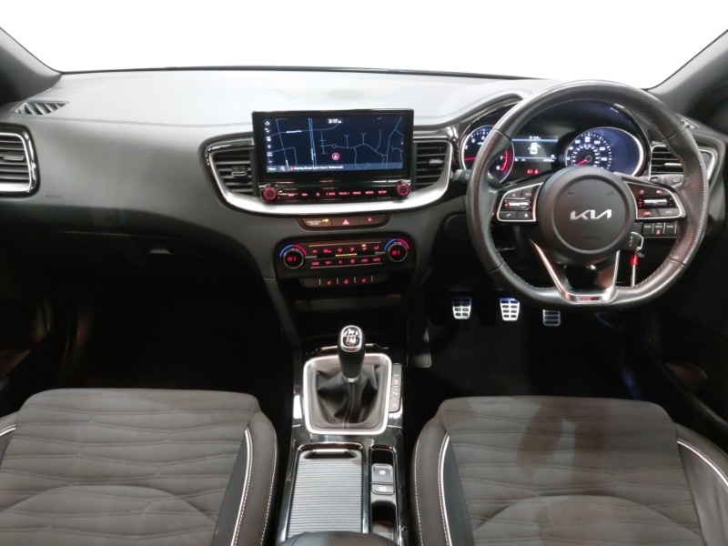 Used Kia XCeed 2023 for sale - 77150650: Photo 2