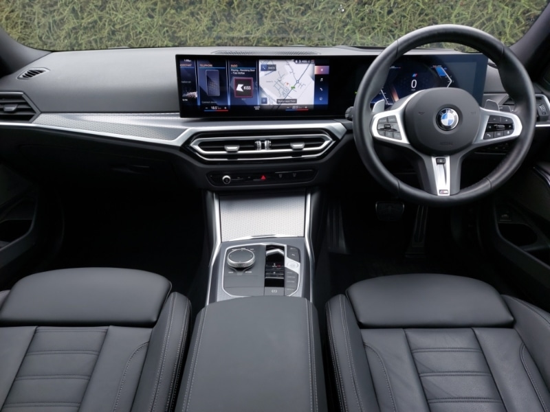 Used BMW 3 Series 2024 for sale - 76700133: Photo 2