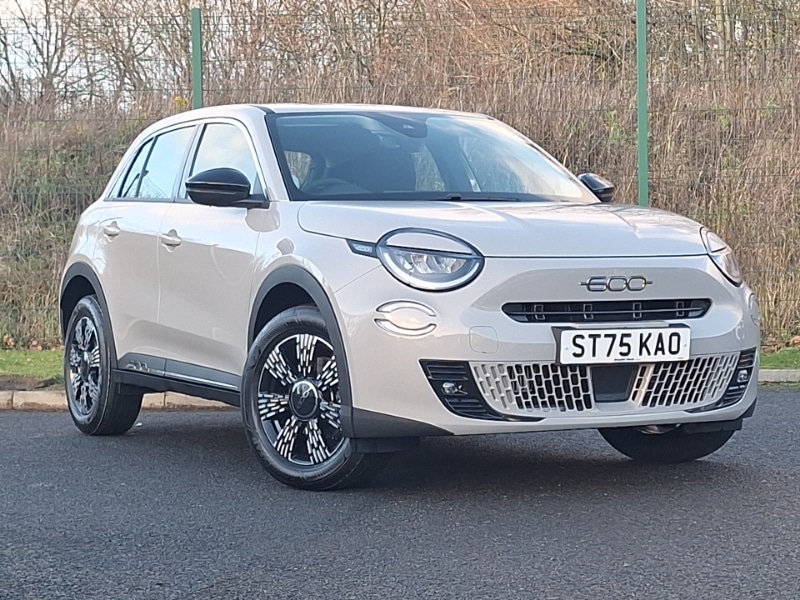 Used Fiat 600 2025 for sale - 76889650: Photo 1