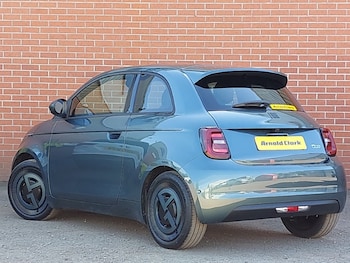 Used Fiat 500 2025 for sale - 78498416: Photo