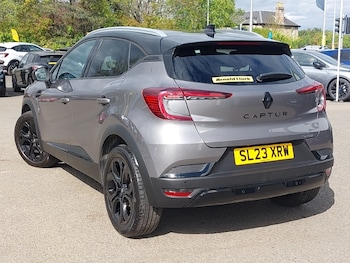 Used Renault Captur 2023 for sale - 78503617: Photo