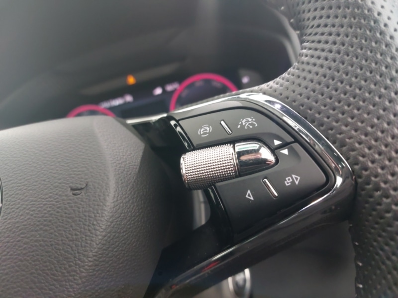 Used Skoda Karoq 2023 for sale - 76669607: Photo 12