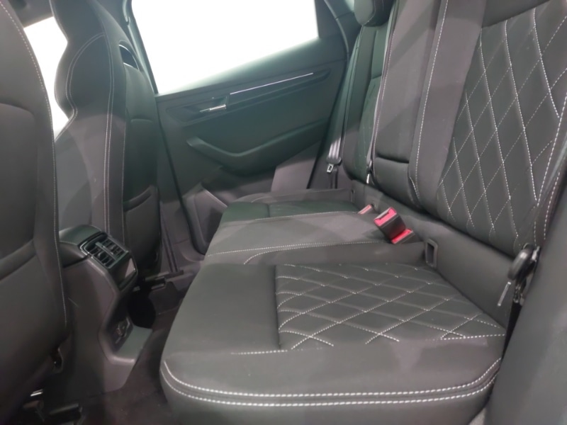 Used Skoda Karoq 2023 for sale - 76669607: Photo 6