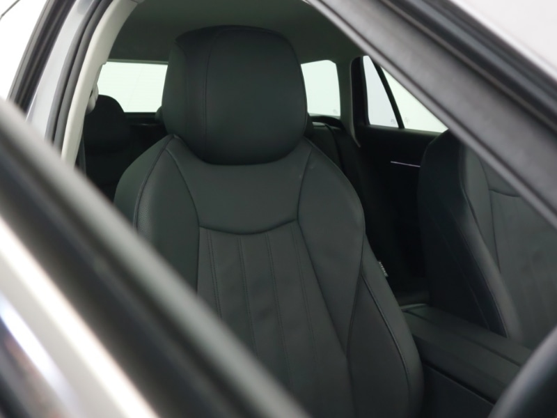 Used Skoda Superb 2024 for sale - 78032359: Photo 12